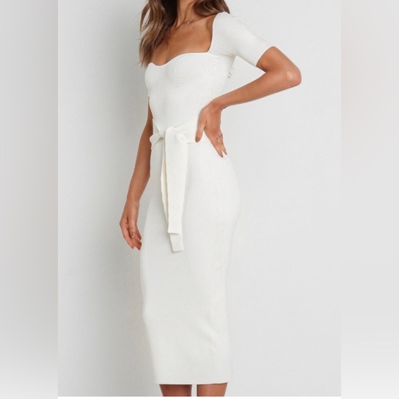 NWT Petal & Pup Teliyah Dress White Sz 4 - Picture 1 of 4